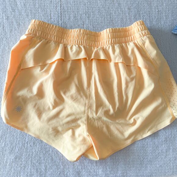 Athleta Butter Yellow Hustle 3" Short Small Workout Running Jogging Outdoor - Picture 6 of 7